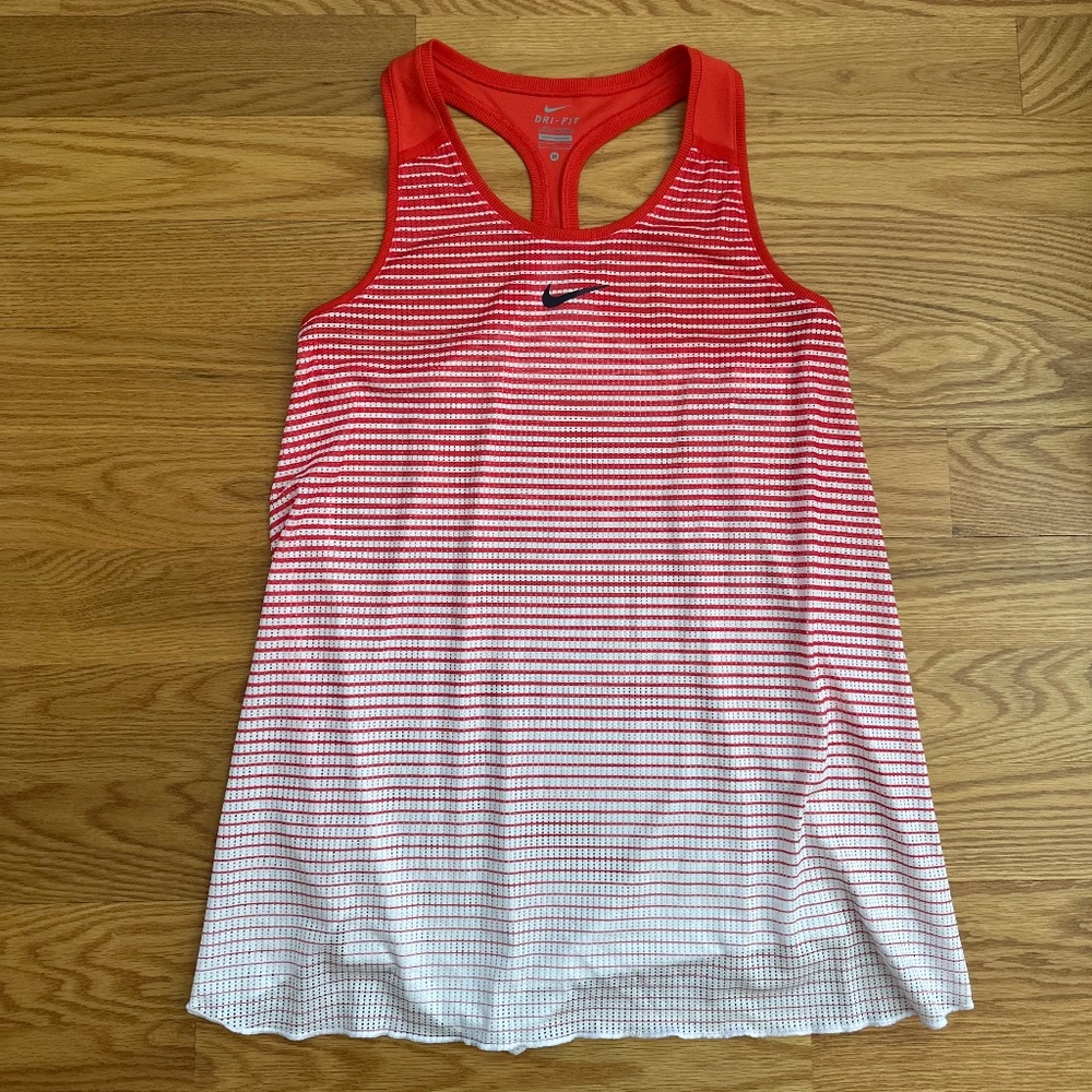 Nike NWOT Women's Dri-Fit Mesh Racerback Tank (M)